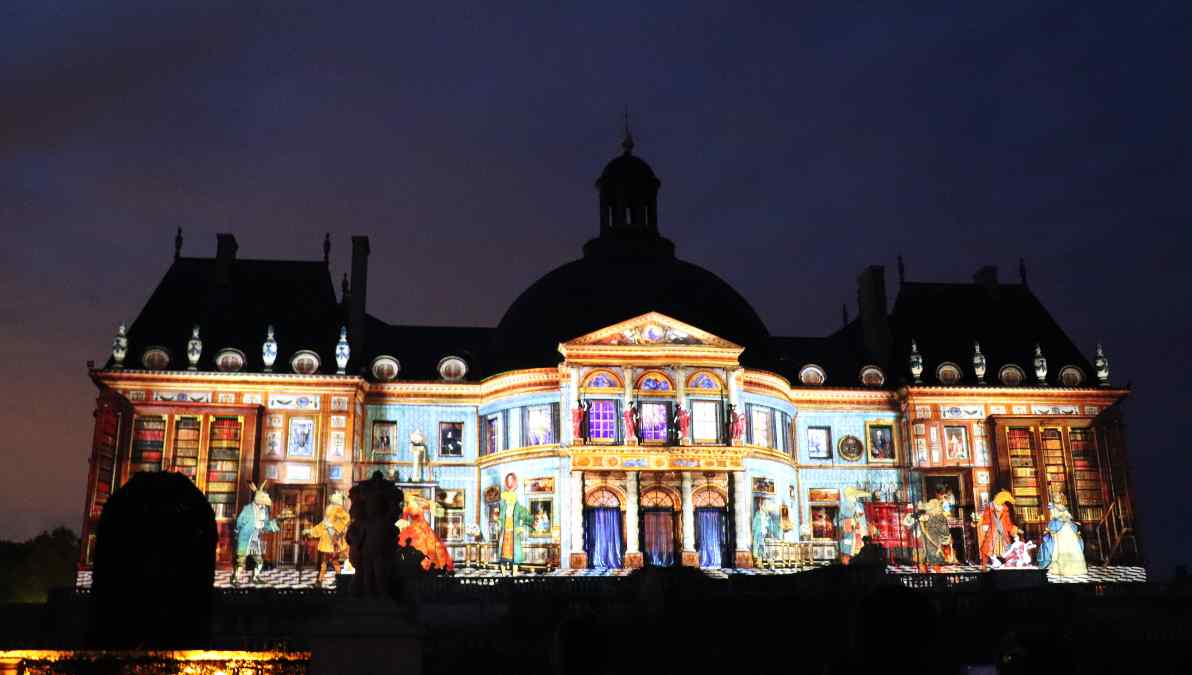 Chateau de Vaux-le-Vicomte in Maincy - Tours and Activities