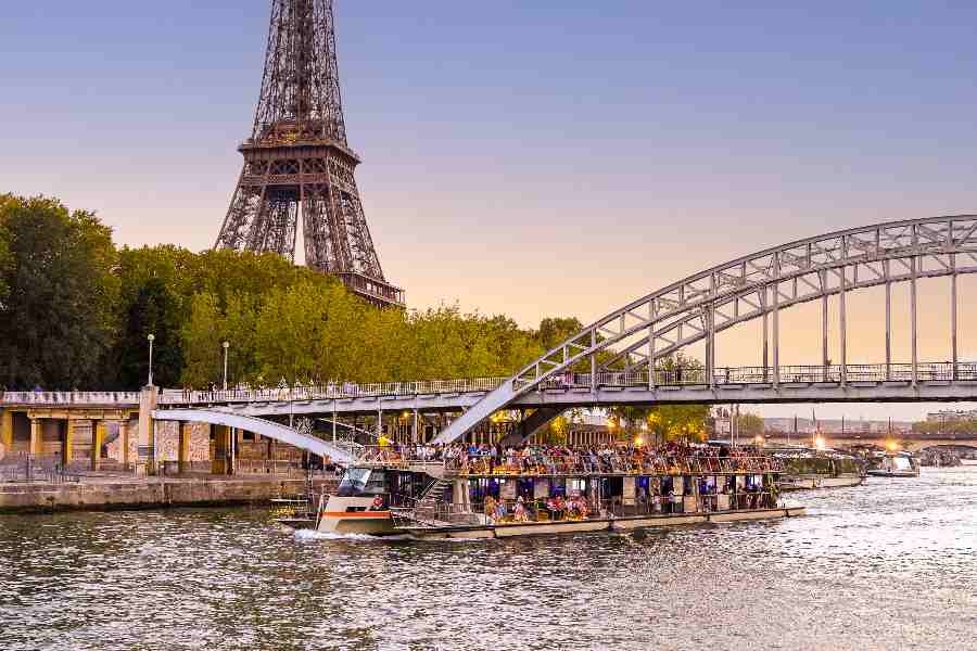 Croisière sur la Seine avec les Bateaux Parisiens