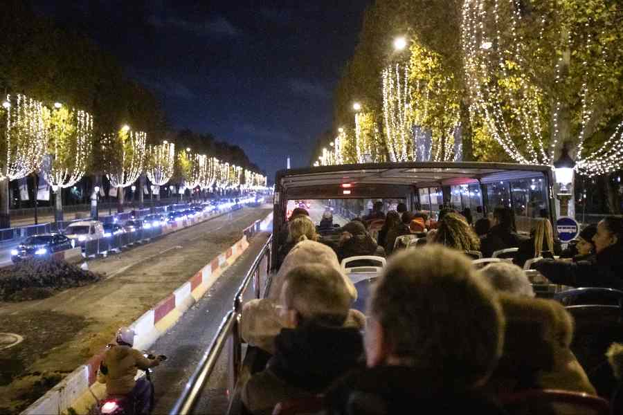 Paris Tootbus illuminations de Noël