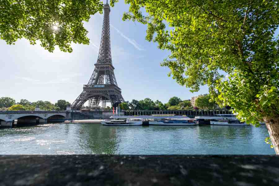 Croisière guidée - Vedette de Paris