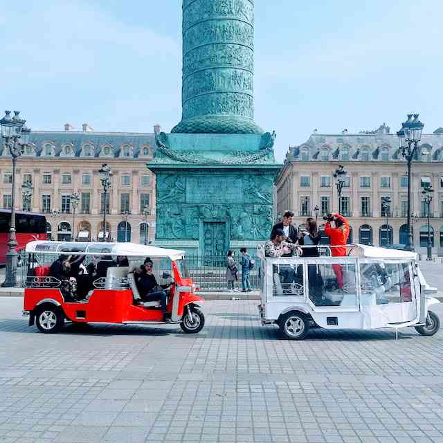 Visiter Paris en Tuk Tuk  Balade insolite dans Paris en tuktuk