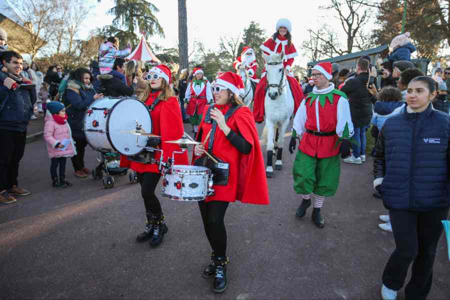 La fanfare de noel à l'hippodrome de Vincennes