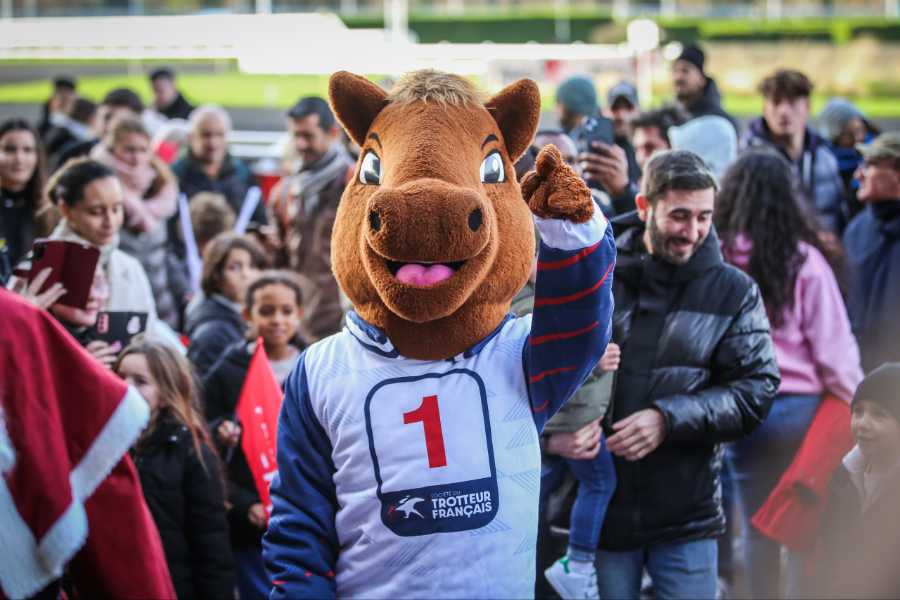 Dimanche Plaisir à l'hippodrome de Vincennes